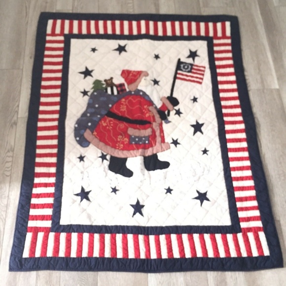 Handmade Quilt Patchwork Red White Blue Christmas Santa Americana Small 43"x53" - Picture 1 of 12